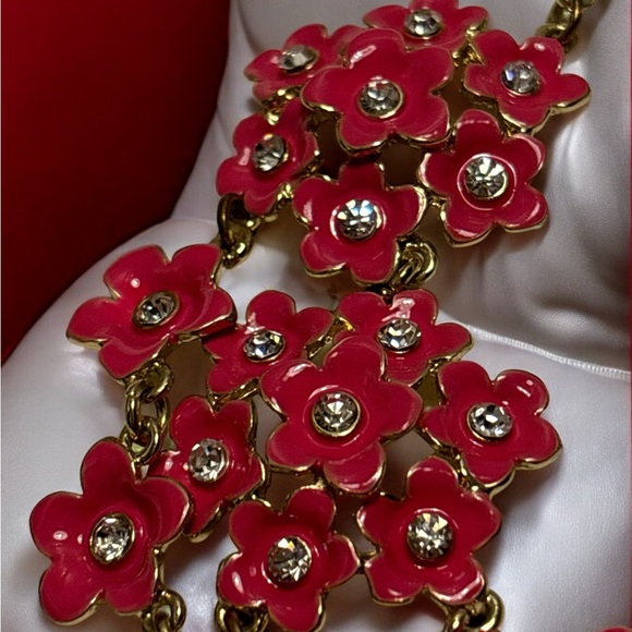 🛍️3 for $25🛍️ Liz Claiborne Gold Tone Pink Crystal Floral Necklace 17” + 2” - Picture 7 of 8